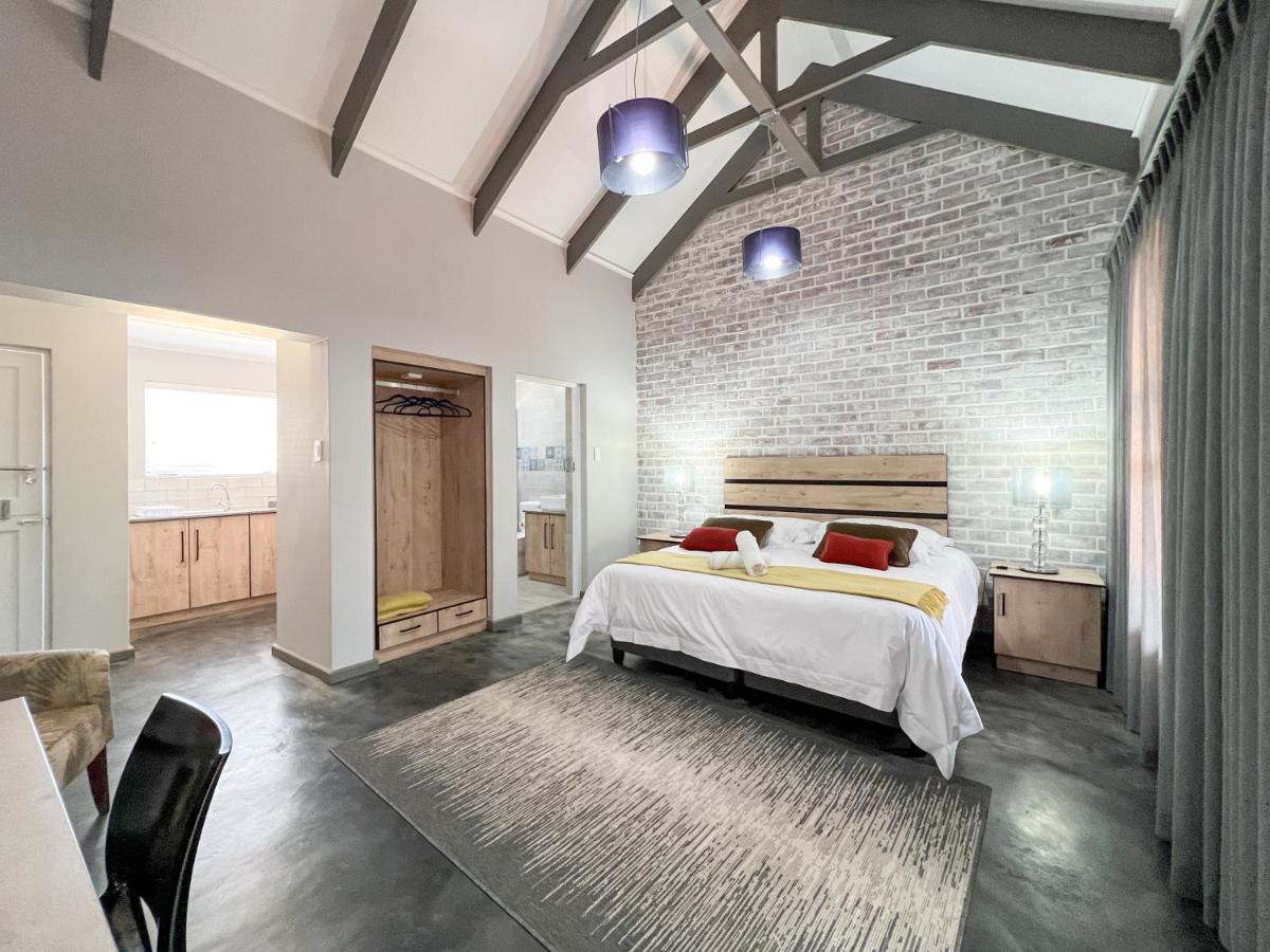 The Featherbed - Oudtshoorn Buitenkant foto