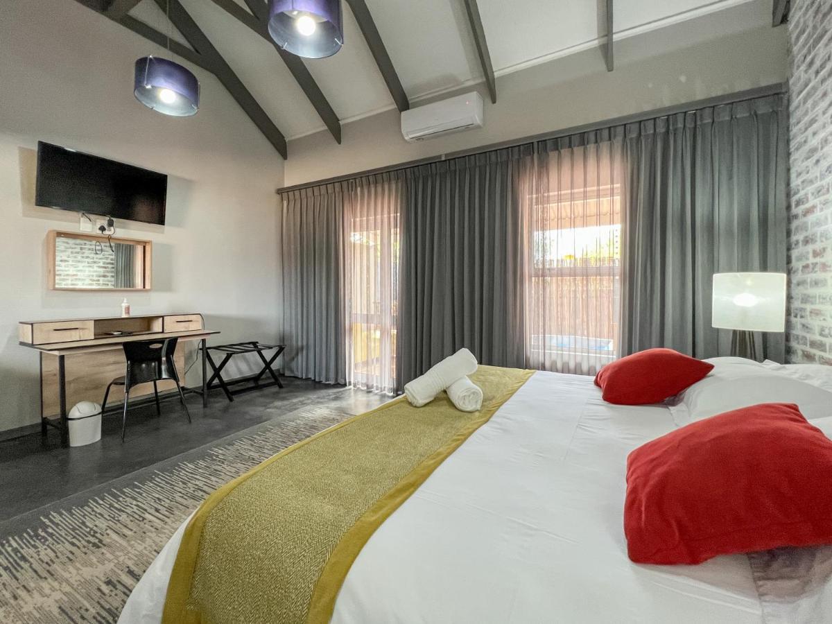 The Featherbed - Oudtshoorn Buitenkant foto
